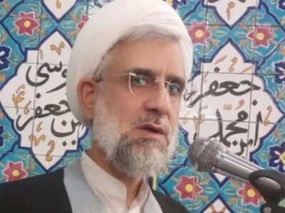 مجلس و نخبگان مظهر انسجام و یکپارچگی ملت باشند