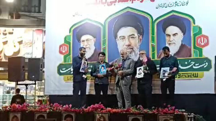 مدرسهای که معلمان ودانش آموزانش حافظ قرآن بودند؛ روایت پدرشهید مینابی