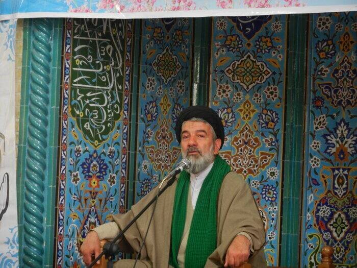 مسئولان با تدبیر اقتصادی توطئه فشار بر معیشت مردم را خنثی کنند