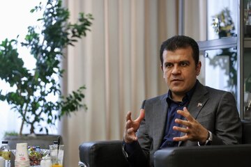 معاون علمی رئیس‌جمهور: نظر دولت بازگشت اینترنت به وضعیت عادی است