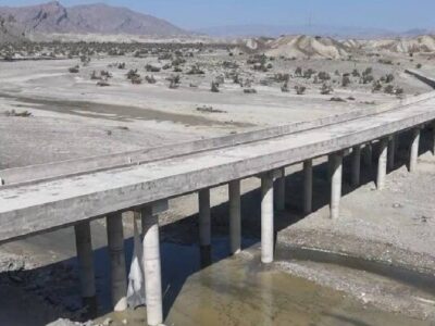 پیشرفت ۷۹ درصدی احداث پُل شریفی در محور جاسک – جَگدان در استان هرمزگان