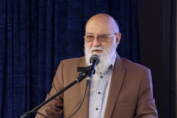 چمران: انبار نفت شهران باید جابهجا شود