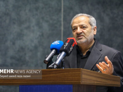 کاظمی: موج انزجار از استکبار، بزرگ‌ترین انتقام خون شهدای میناب است