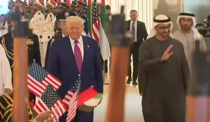 گفتگوی تلفنی ترامپ با رئیس امارات درباره ایران