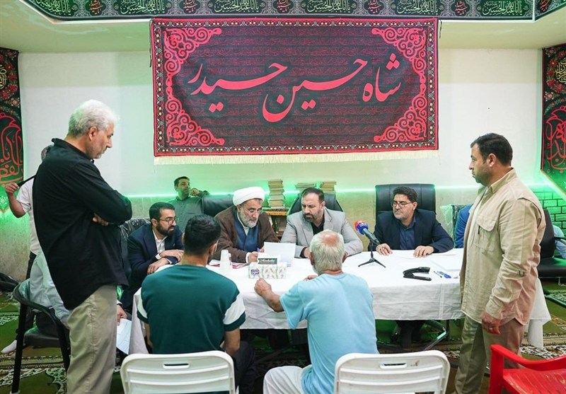 بازدید دادستان تهران به همراه 168 مقام قضایی از زندانهای استان