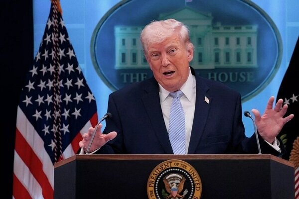 ترامپِ دشمن: ایران کشور زیبای دوست داشتنی و بازار جدید برای آمریکا است