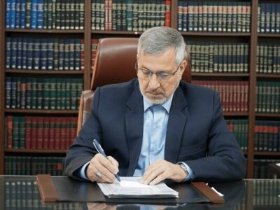 تکریم ارباب رجوع یکی از محورهای برنامههای هفته قوهقضائیه