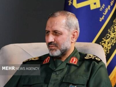حضور در خیابان را تا زمانی که مقام معظم رهبری اراده می‌کنند؛ حفظ کنید