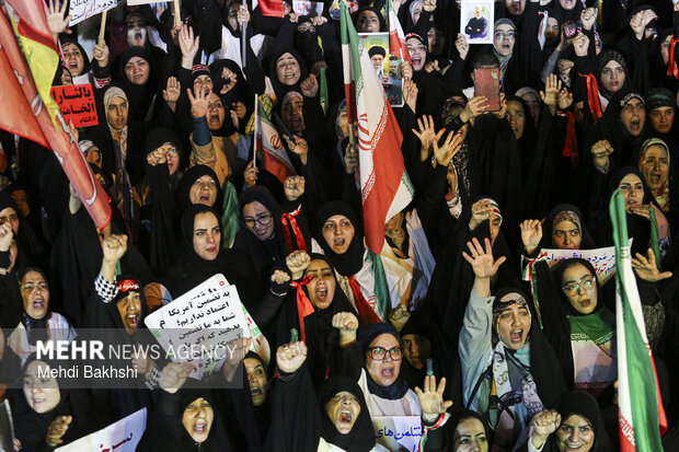 خاکعلی در شب ۱۱۸؛ اجتماع پرشور مردمی مقاوم و انقلابی