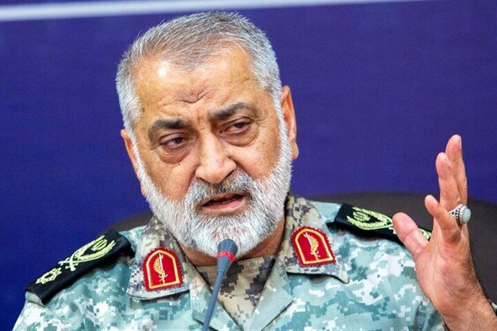 سردار شکارچی: مقابل نظام سلطه جهانی کوتاه نمیآییم