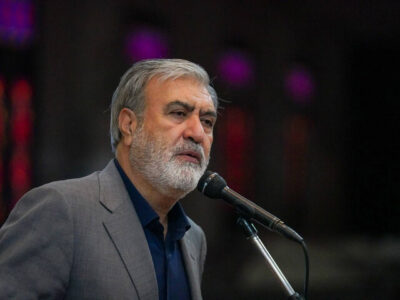 عزیزی: آمریکا ارادهای برای جلب اعتماد ملت ایران ندارد