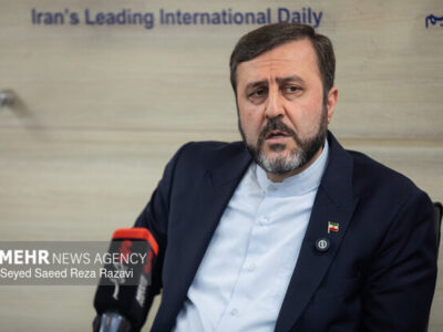غریب آبادی: ایران، پیروز نبرد یکساله با متجاوزان است
