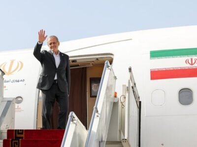 پزشکیان عازم پاکستان شد