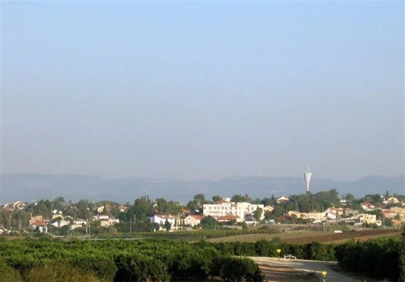 پیراهنهای سوزن دوزی شده «قطره» نام دیگر فلسطین است رژیم صهیونیستی (اسرائیل) , شهرک سازی رژیم صهیونیستی اسرائیل , اسرای فلسطینی , احتلال فلسطین عام 1948 , النازحین الفلسطینیین , کشور فلسطین , المقاومه الفلسطینیه , النکبه ,