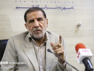 کوثری: در صورت تداوم حملات به لبنان، باید فورا تنگه هرمز را ببندیم