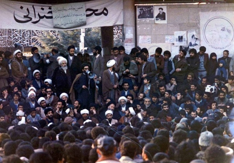 «آقای شهید ایران» به روایت تصاویر و حافظه ملی بدرقه آقای شهید ایران , تشییع آیتاللهالعظمی سید علی خامنهای , تشییع رهبر شهید , تشییع امام شهید , شهید امنیت ,