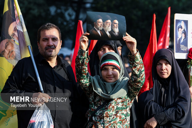آمادهباش ۴۰ مرکز نیکوکاری سمنان برای اسکان سوگواران «قائد شهید»