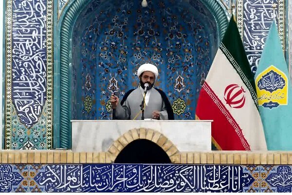 امام جمعه بنجار: حضور مردم در صحنهها، جلوهای از «حضور عمارگونه» است