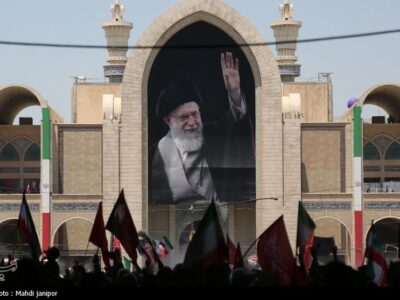 انگار دوباره یتیم شده‌ام