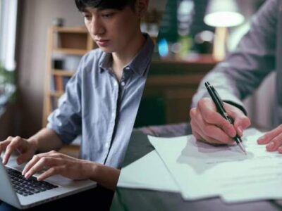 اهمیت نوشتن با دست برای یادگیری بهتر