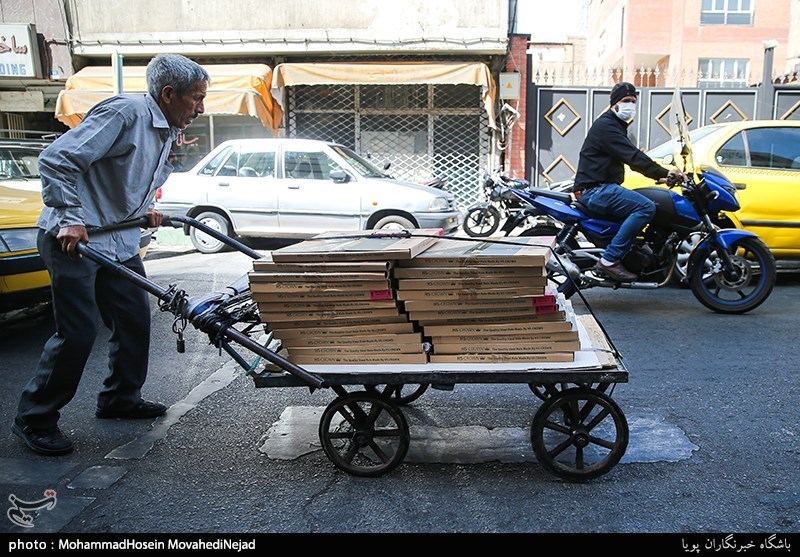 رفتارهای هیجانی در بازار کاغذ؛ افزایش قیمت‌ها تا مرز یک میلیون تومان