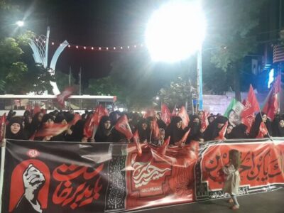 عزاداری زنجانی ها در سوگ رهبر شهید انقلاب