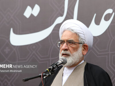 منتظری: قاضی تراز انقلاب فقط رضایت خدا و قانون را ملاک قرار میدهد