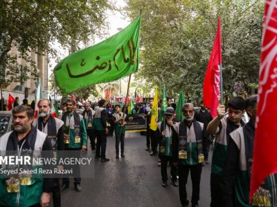 دسته عزاداری خادمان رضوی بمناسبت شهادت امام رضا(ع)