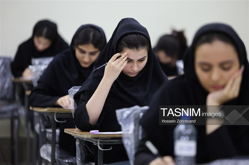 رقابت بیش از 463 هزار داوطلب در دومین روز کنکور برگزار شد