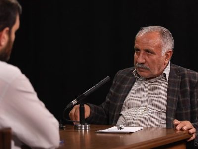 شاعر باید هکر باشد
