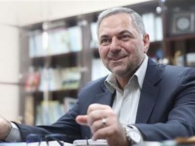مدرسه باید رویدادهای اجتماعی را به هویت پیوند بزند