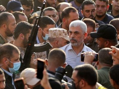نگاهی به کارنامه «شکارچی جاسوسان»و«آقای دیوار»/فرماندهی از پشت میله‌ها