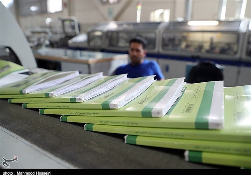 کاغذ کتابهای درسی تأمین شد؛ ذخایر راهبردی کمبودها را جبران کرد