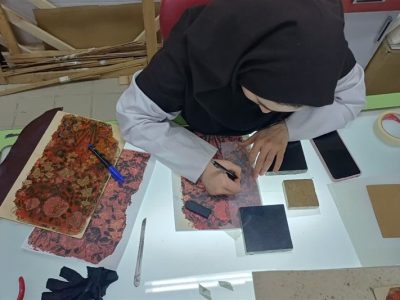 گزارش تسنیم از نجات گنجینه 3 هزار ساله؛ وقتی کاغذهای کهنه جان می‌گیرند