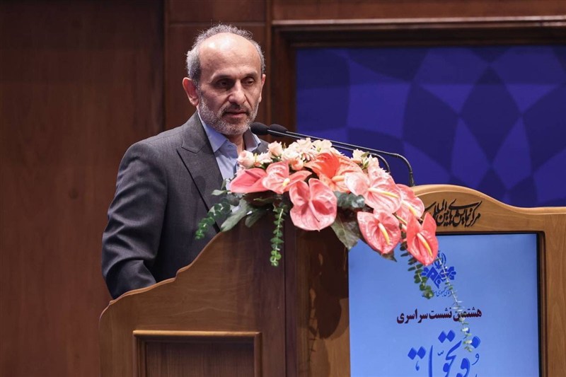 جبلی: برخی فقط به نظرسنجی‌های کاهشی توجه می‌کنند