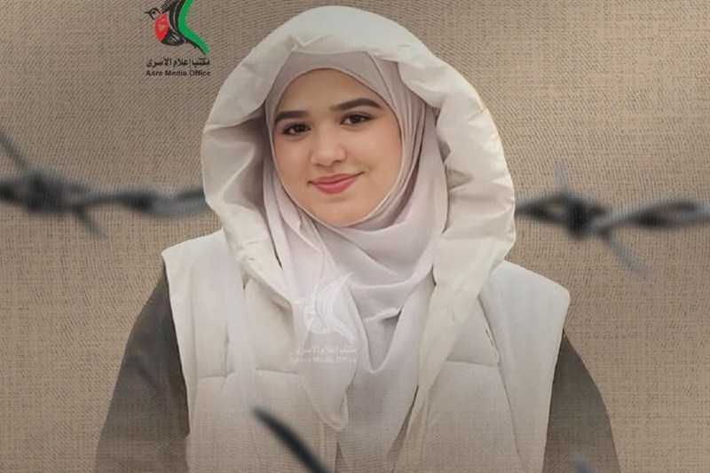 دختر 7ساله غزهای حافظ قرآن شد؛ پیوند قرآن و فلسطین ناگسستنی است کشور فلسطین , نوار غزه , کرانه باختری , رژیم صهیونیستی (اسرائیل) , قرآن , القرآن الکریم , خبرنگار , زندان ,