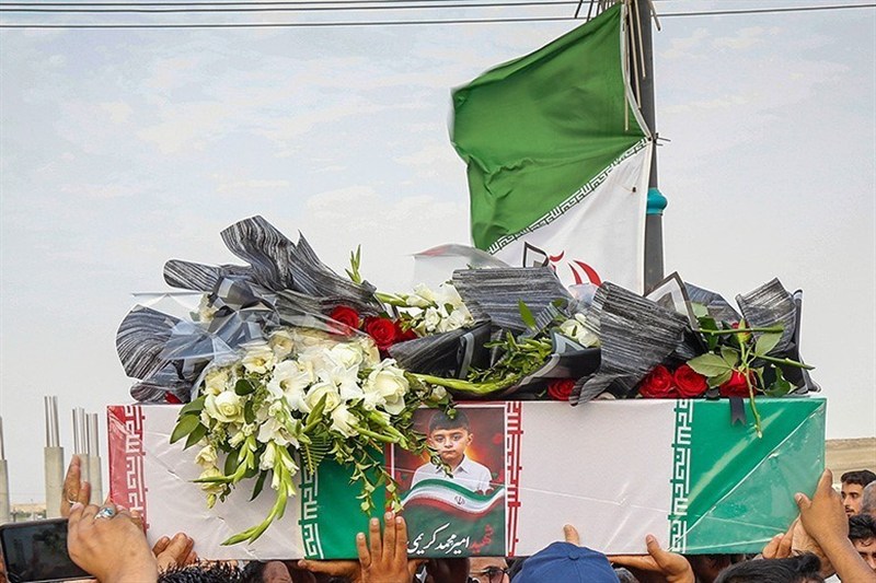 شهید امیرمحمد 4 ساله کوهستکی؛ یک ژن خوب از نسل سرداران جنوب جنگ آمریکا و رژیم صهیونیستی علیه ایران , خلیج فارس , عروسی محلی ,