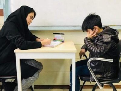 چرا مشاوران مدارس در حل مشکلات دانشآموزان امروزی با محدودیت مواجهاند؟