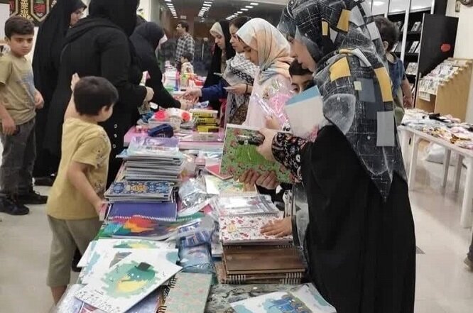 ۶۰۰۰ بسته نوشت‌افزار میان دانش‌آموزان کم‌برخوردار بوشهر توزیع می‌شود